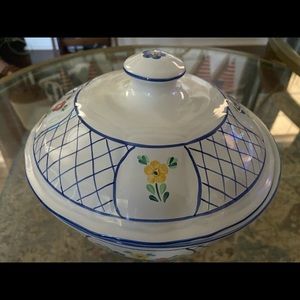 Herend blue floral vine vegetable dish with lid